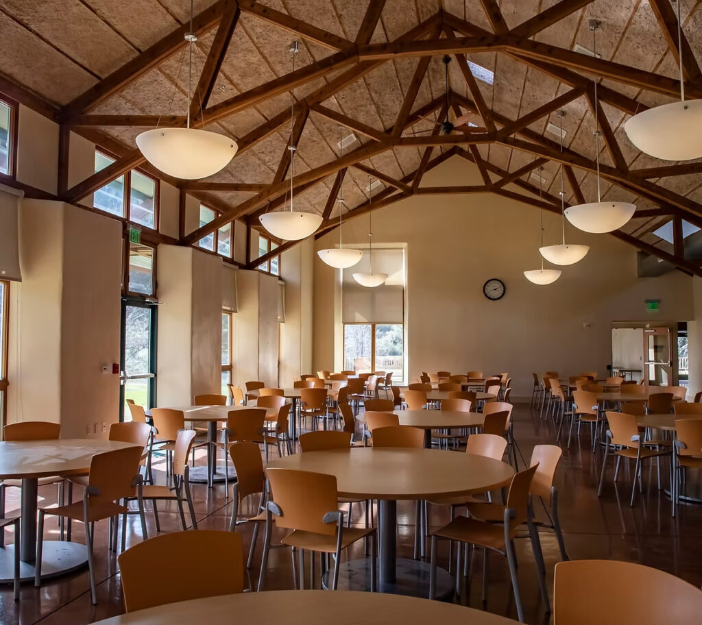 Green Mountain Retreat dining hall